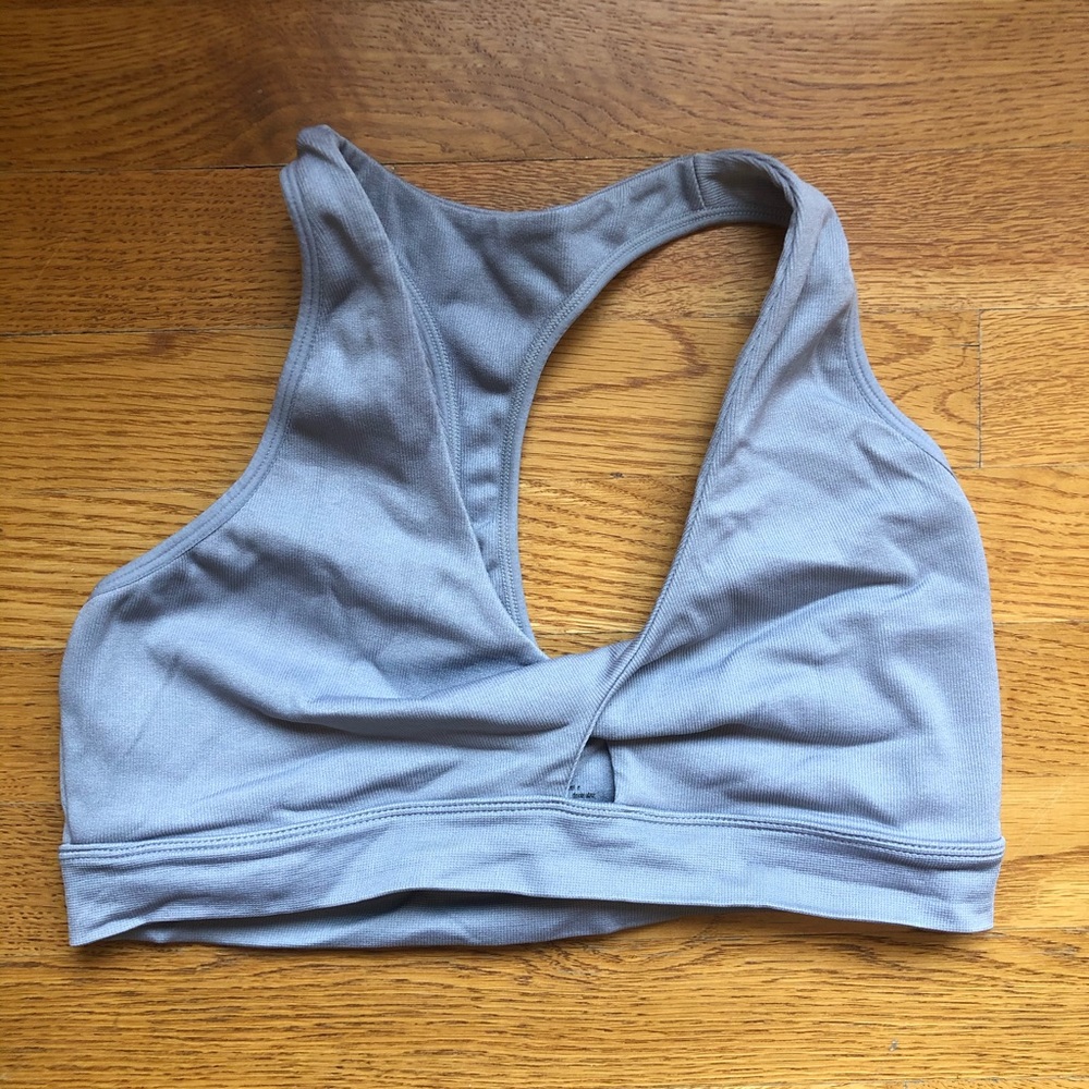 Victoria’s Secret twist front sports bra